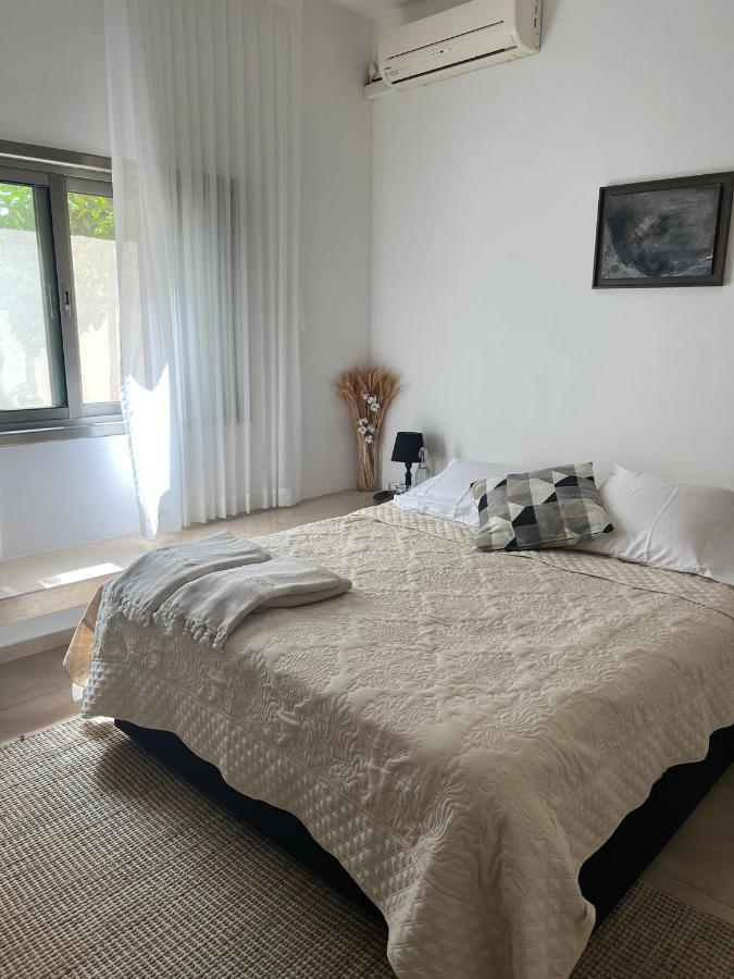Villa Sky Garden Cesareia Exterior foto